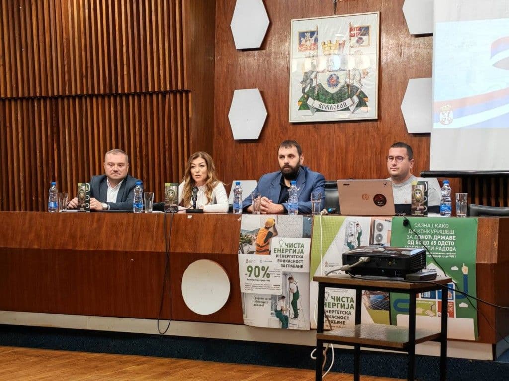 VOŽDOVAC STAVLJA FOKUS NA ENERGETSKU BUDUĆNOST: Građanima predstavljen program koji donosi niže troškove i čistiji dom