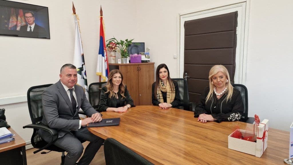 PODRŠKA ŽENAMA U BIZNISU: Održan Karavan ženskog preduzetništva na Voždovcu