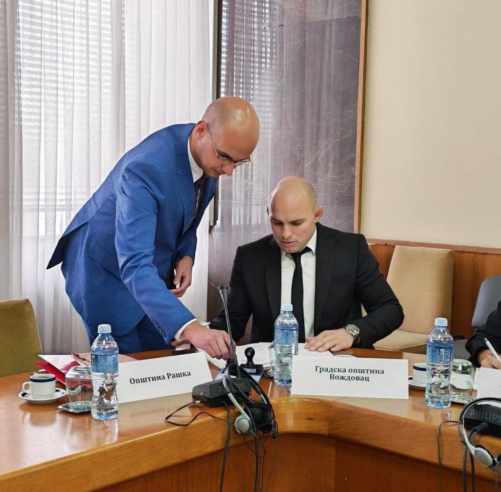 MLADI U FOKUSU VOŽDOVCA: Projekat „Mladi, i zdravi Voždovca“ dobio podršku Ministarstva turizma i omladine