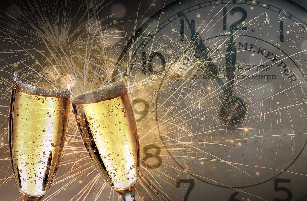 SREĆNA PRAVOSLAVNA NOVA GODINA: Slavlje uz tradiciju, pesmu i vatromet