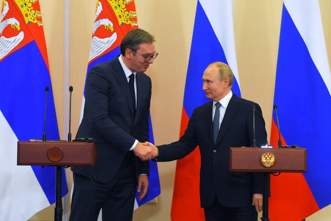 VUČIĆ I PUTIN RAZGOVARAJU 9. MAJA: Fokus na bilateralnim odnosima i Zapadnom Balkanu