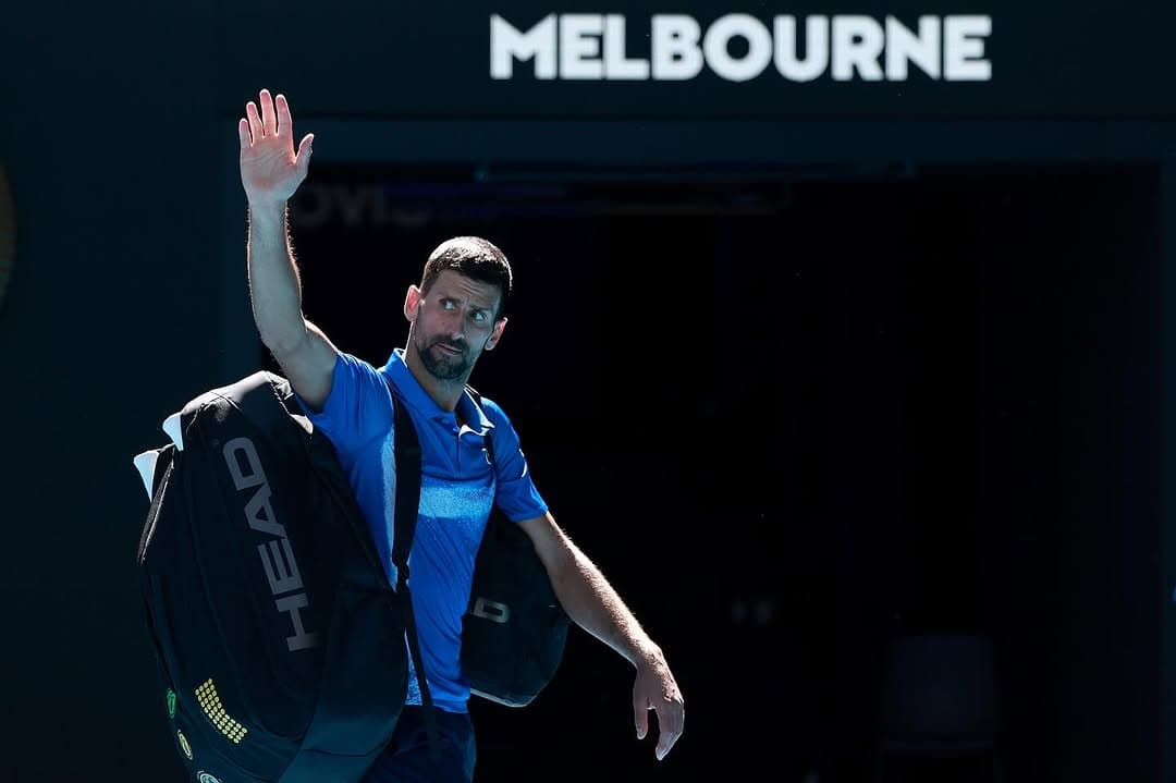 NOVAK ĐOKOVIĆ NAPUSTIO AUSTRALIJAN OPEN: Povreda prekinula borbu
