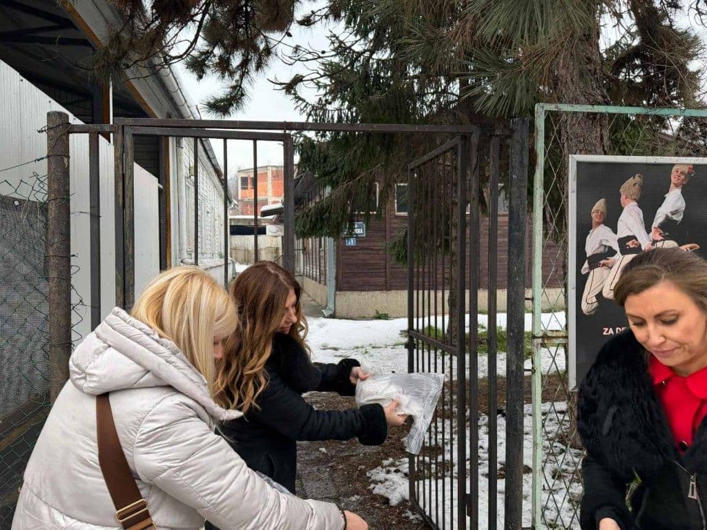 INDUSTRIJSKA SO DOSTUPNA GRAĐANIMA NA VOŽDOVCU: Besplatno preuzimanje u mesnim zajednicama tokom zimskih dana