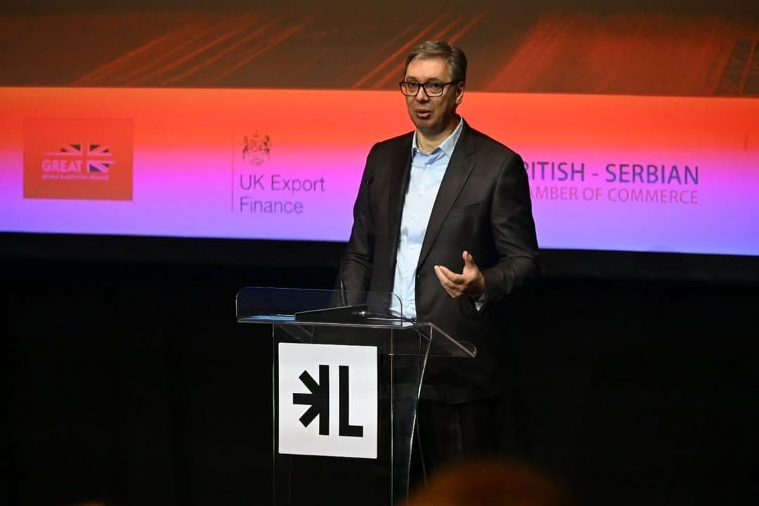 VUČIĆ: „ZAJEDNO SA BRITANIJOM GRADIMO BUDUĆNOST REGIONA“: Srbija širi strateška partnerstva
