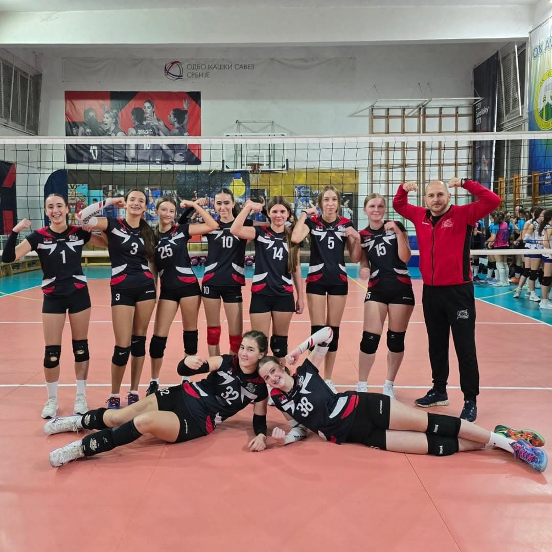 MLADE ODBOJKAŠICE VOŽDOVCA BLISTALE NA TERENU: Ubedljiva pobeda pionirki protiv DIF-a