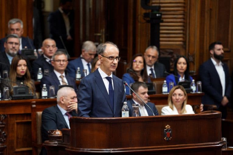 ĐURO MACUT PREDSTAVIO PLAN BUDUĆE VLADE: Institucije, obrazovanje i mladi u fokusu prioriteta