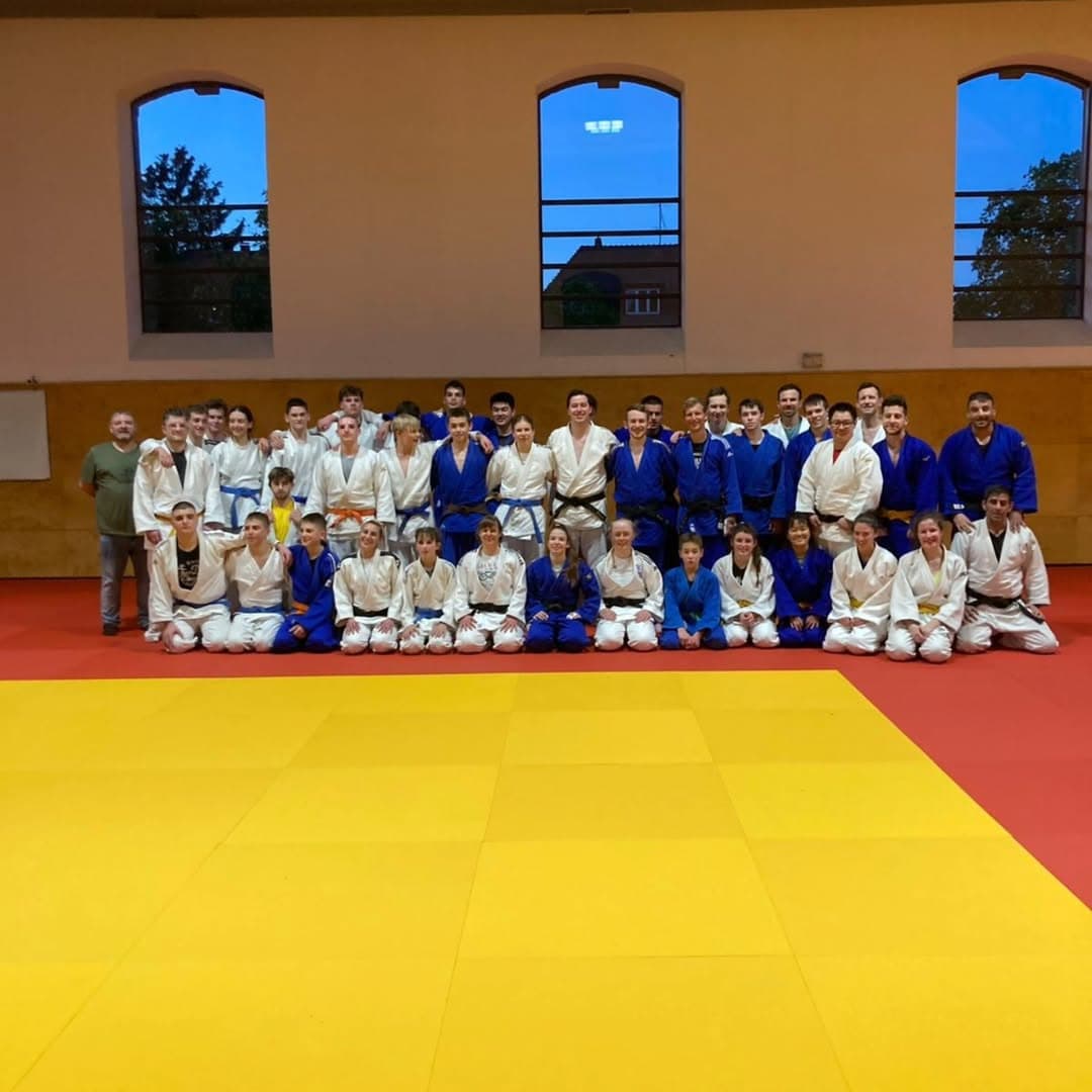 VOŽDOVAČKI DŽUDISTI U NEMAČKOJ: Srpski sportisti toplo dočekani u Budo-klubu Karlsrue