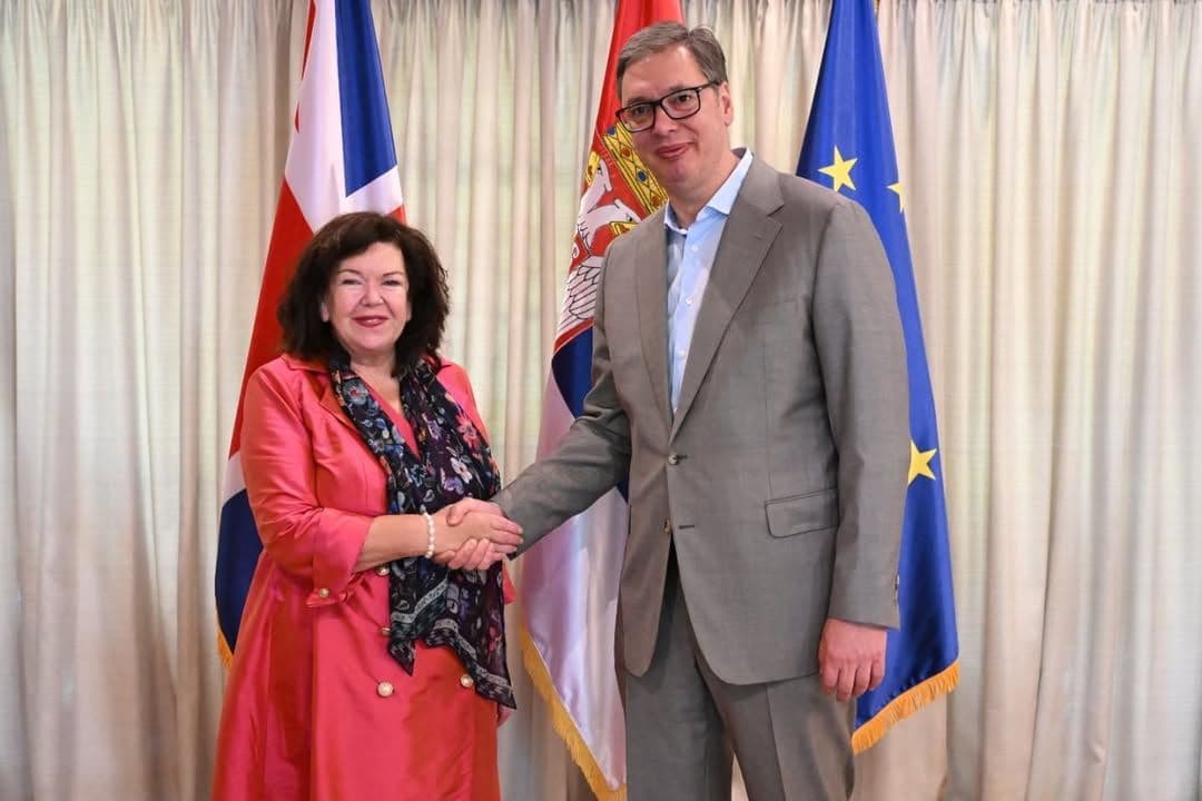 VUČIĆ SA SPECIJALNOM IZASLANICOM VELIKE BRITANIJE: Spremni za dijalog, fokus na mir, stabilnost i saradnju