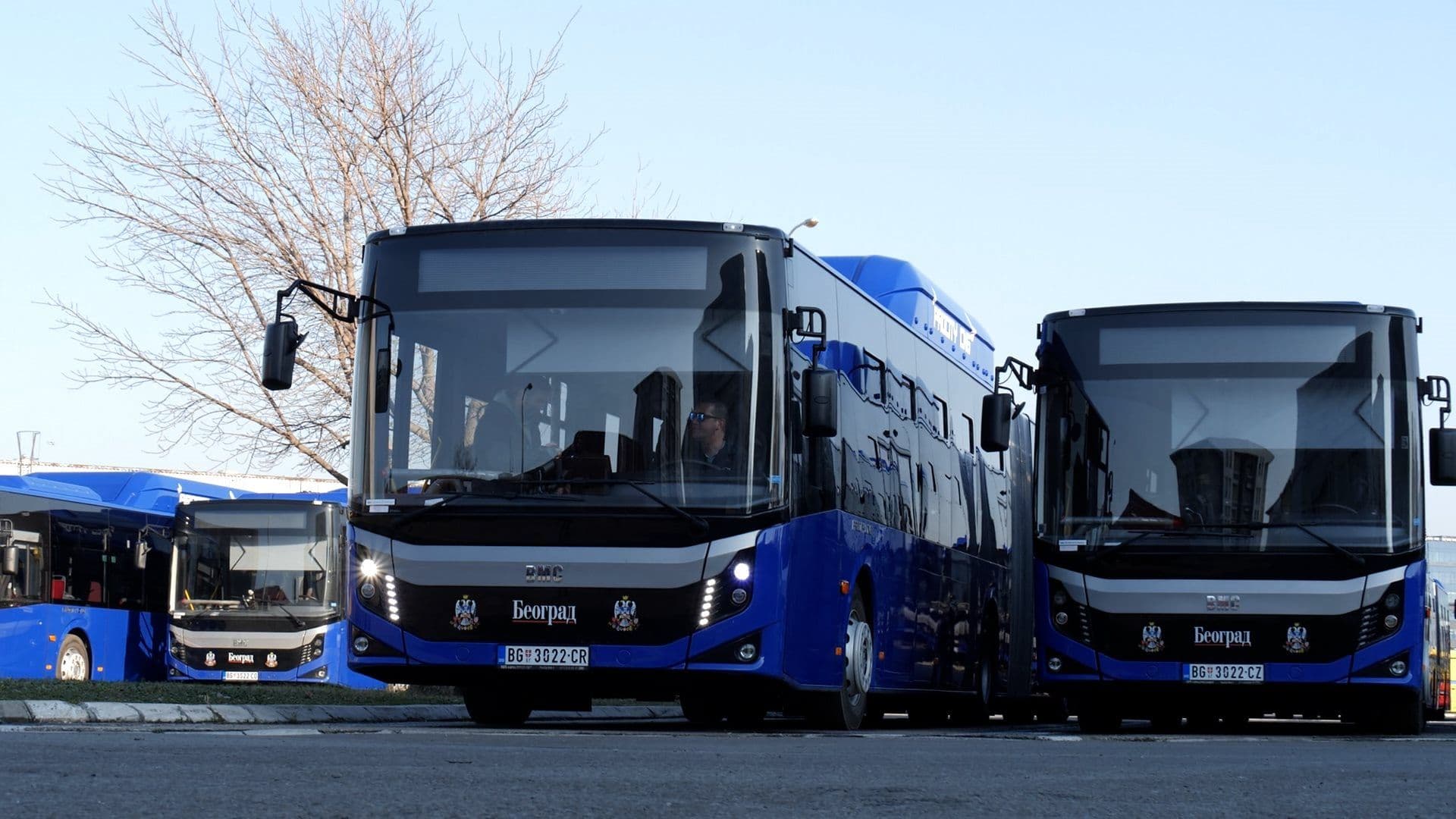 ZBOG RADOVA U USTANIČKOJ JUČE UKINUTO STAJALIŠTE „DOM ZDRAVLJA VOŽDOVAC“: Stajalište „Hotel Srbija“ privremeno pomereno 230 metara dalje zbog druge faze održavanja ulice