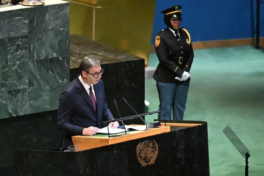 VUČIĆ NA GENERALNOJ SKUPŠTINI UN: „Beograd je spreman da ugosti pregovore i poveže svet“