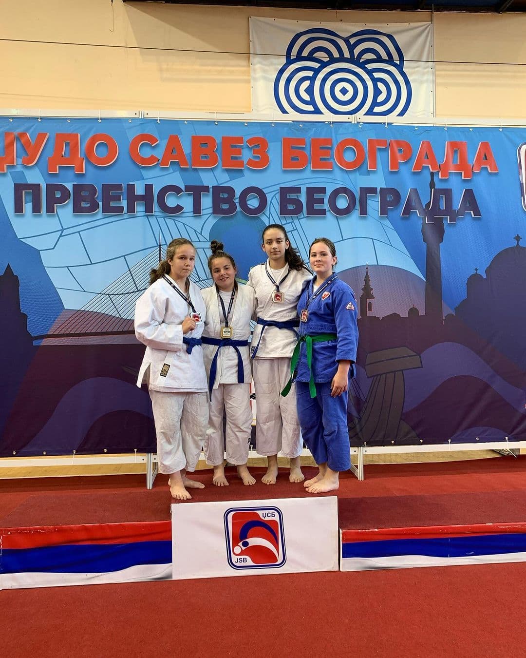 NINA I MIA POKAZALE SVOJE UMEĆE: Srebro i bronza na Prvenstvu Beograda