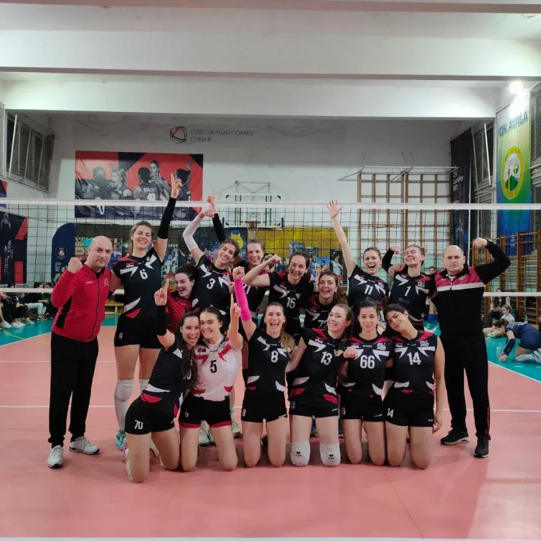DOMINACIJA NA TERENU: Odbojkašice Voždovca zasijale u derbiju kola