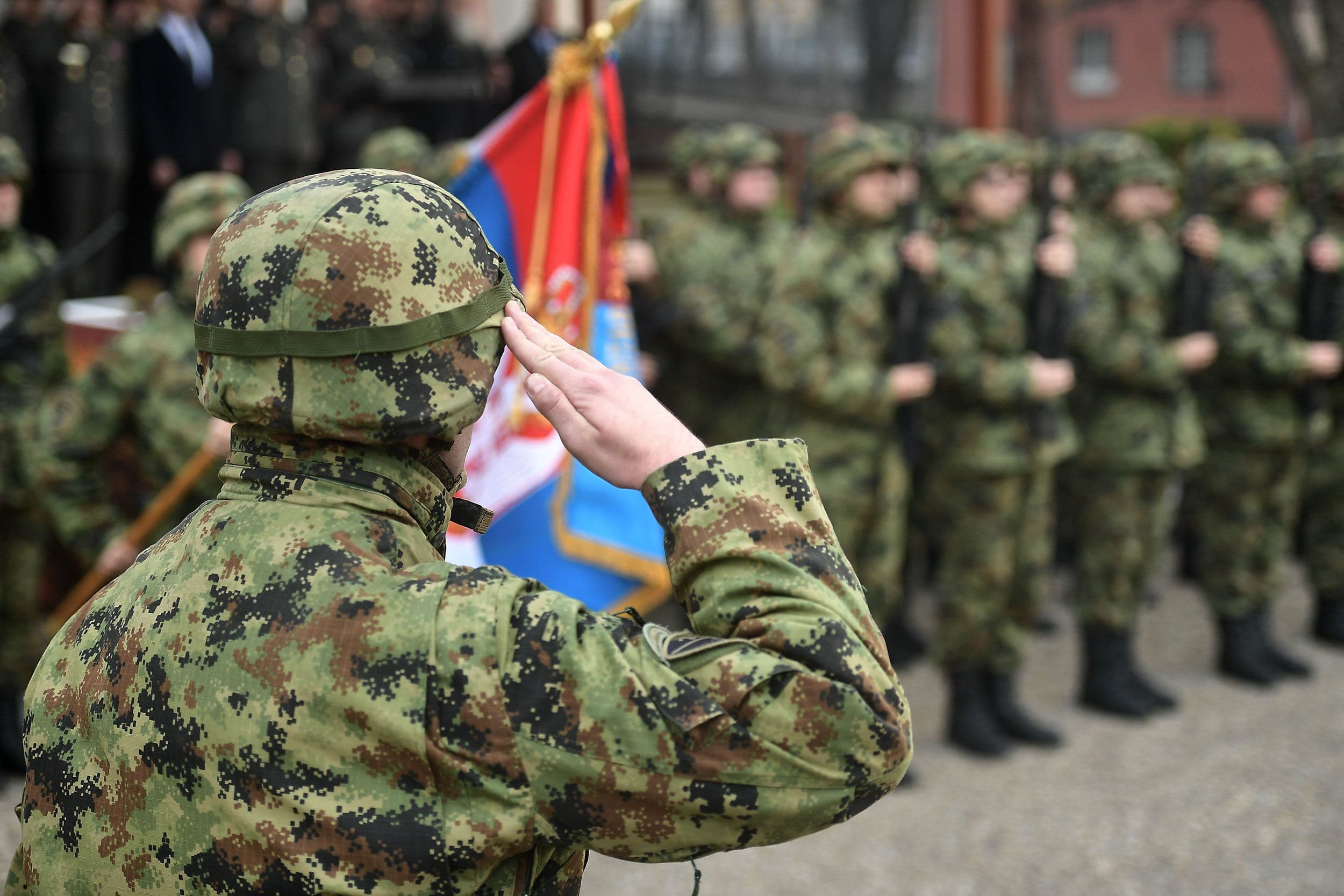 MINISTARSTVO ODBRANE OBJAVILO OGLAS: Prijave za dobrovoljno služenje vojnog roka i rezervne oficire otvorene tokom cele godine