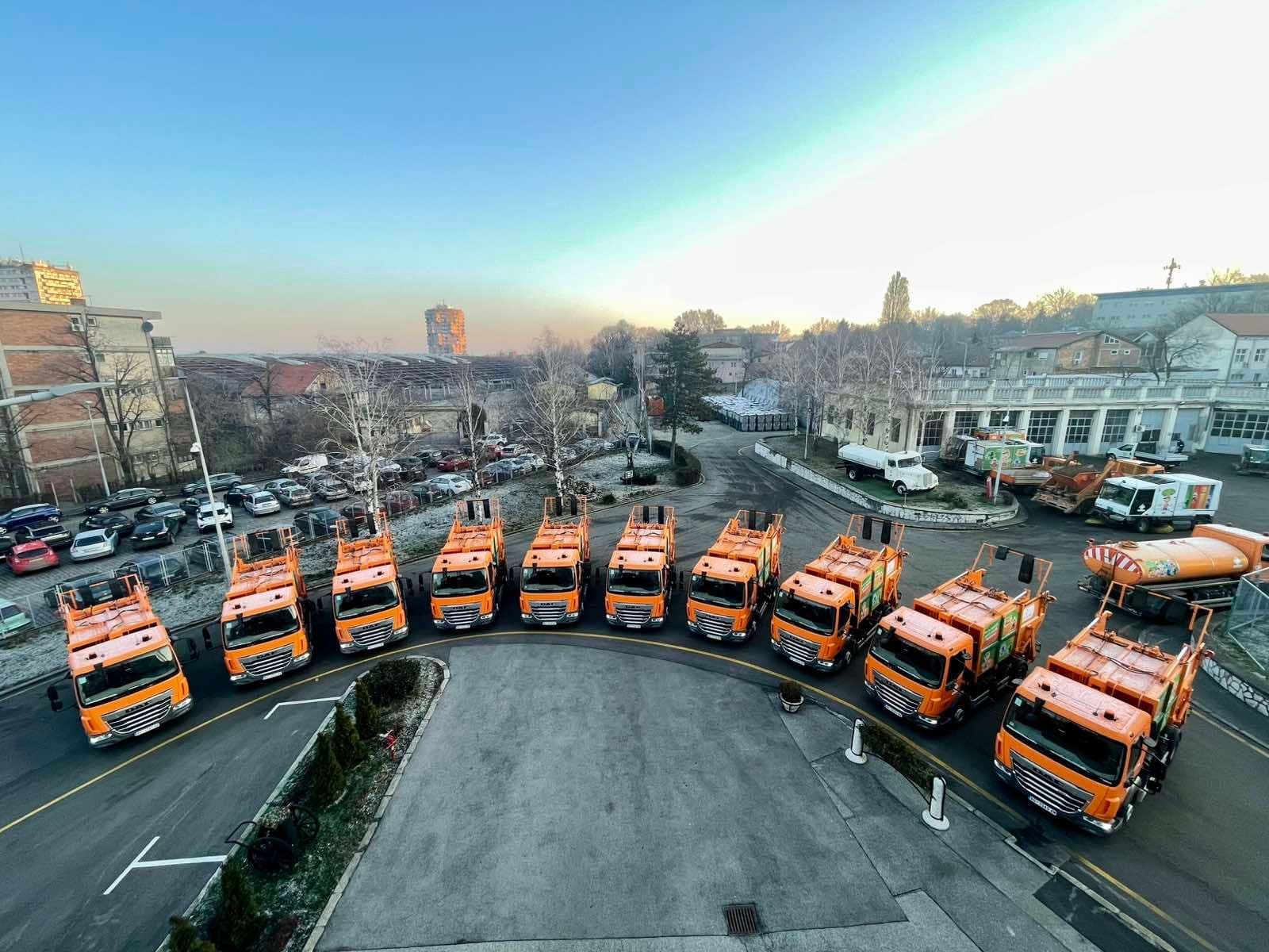 BEOGRAD DOBIJA MODERNIJU KOMUNALNU SLUŽBU: „Gradska čistoća“ nabavila nova vozila