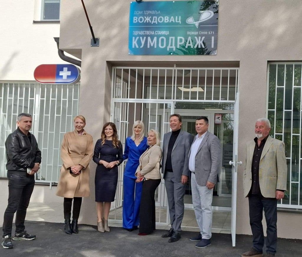 PREDSEDNICA VOŽDOVCA OBIŠLA OBNOVLJENU AMBULANTU: Zdravstvena stanica „Kumodraž 1“ dobila novo lice posle tri decenije