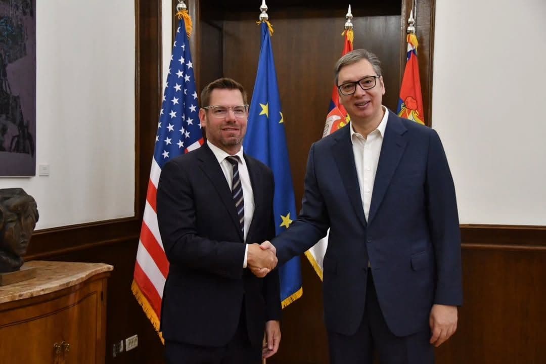 VUČIĆ SA KONGRESMENOM SAD: Jača politička i ekonomska saradnja