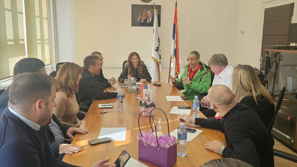 PREDSEDNICA VOŽDOVCA RADI I POSLEDNJEG DANA U GODINI: Prijem građana za rešavanje problema