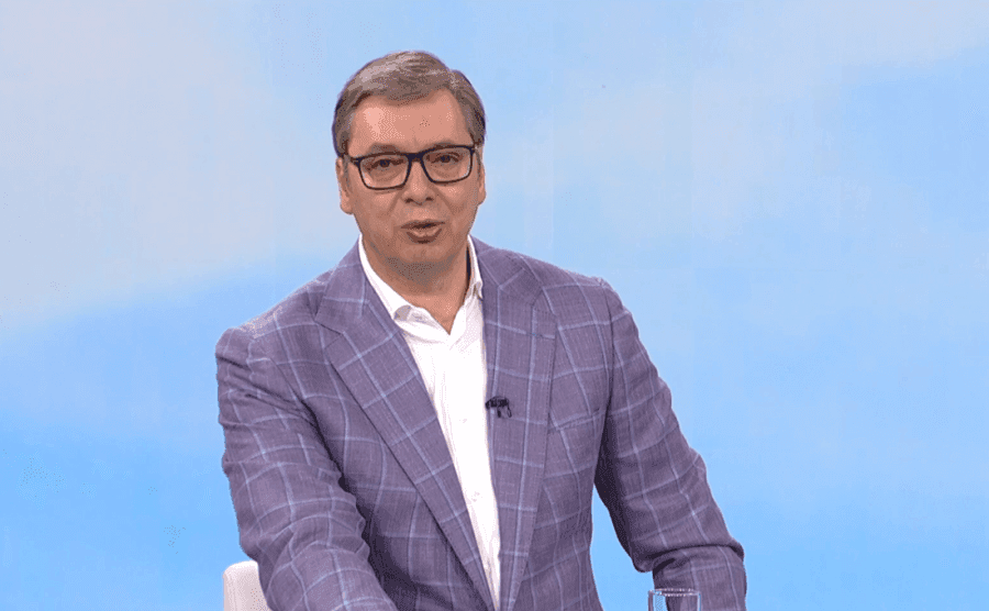 VUČIĆ O TENZIJAMA U NOVOM PAZARU I PLANOVIMA ZA JESEN: Mir i stabilnost najvažniji, nove mere od 1. septembra