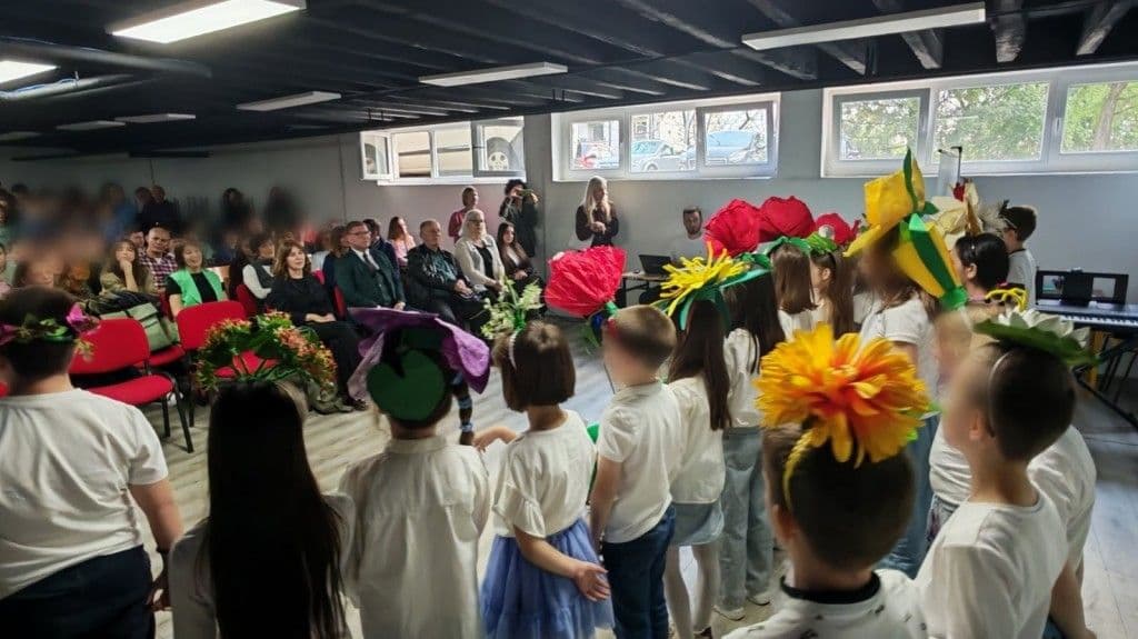 OŠ „VESELIN MASLEŠA“ OBELEŽILA DAN ŠKOLE: Svečanost u znaku učenika, nastavnika i tradicije