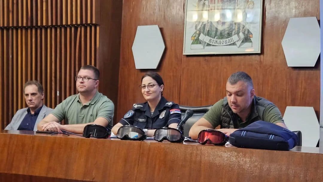MATURANTI VOŽDOVCA NA TRIBINI: Ključni saveti za sigurnu proslavu mature 2024