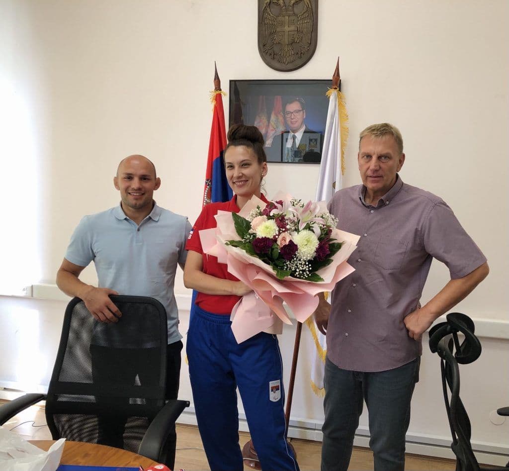 VOŽDOVAC UZ SVOJU ŠAMPIONKU: Jelena Rašić spremna za Paraolimpijske igre u Parizu