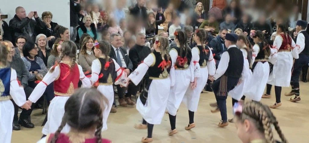 OŠ „VASA ČARAPIĆ“ OBELEŽILA SVOJ DAN U BELOM POTOKU: Svečana akademija u znaku muzike oduševila goste i učenike