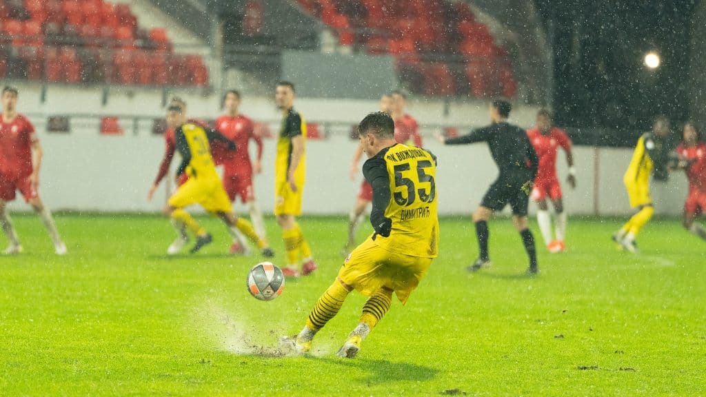 VOŽDOVAC PREOKRETOM DO VELIKOG TRIJUMFA U LESKOVCU: Zmajevi u borbenoj završnici srušili Dubočicu