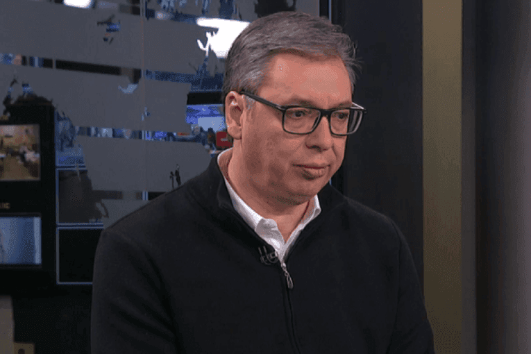 VUČIĆ U SPECIJALNOM IZDANJU NACIONALNOG DNEVNIKA: "Spremni smo za budućnost, Srbija će znati da se odbrani"