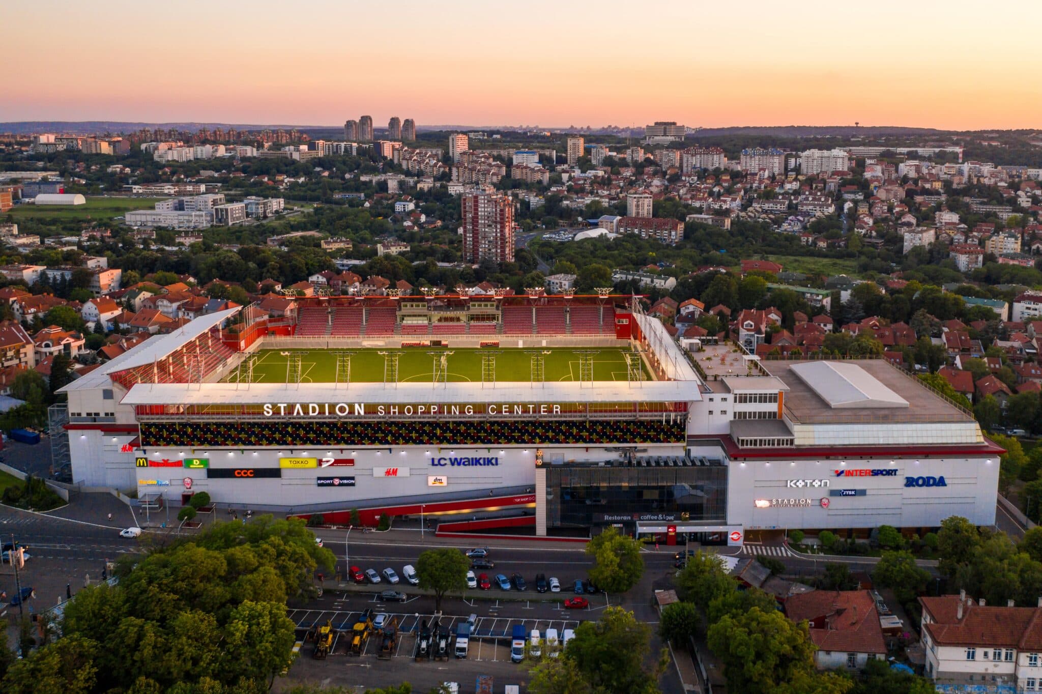 NAJSAVREMENI STADION VOŽDOVAC NA KROVU: Udobno gnezdo za sportske užitke