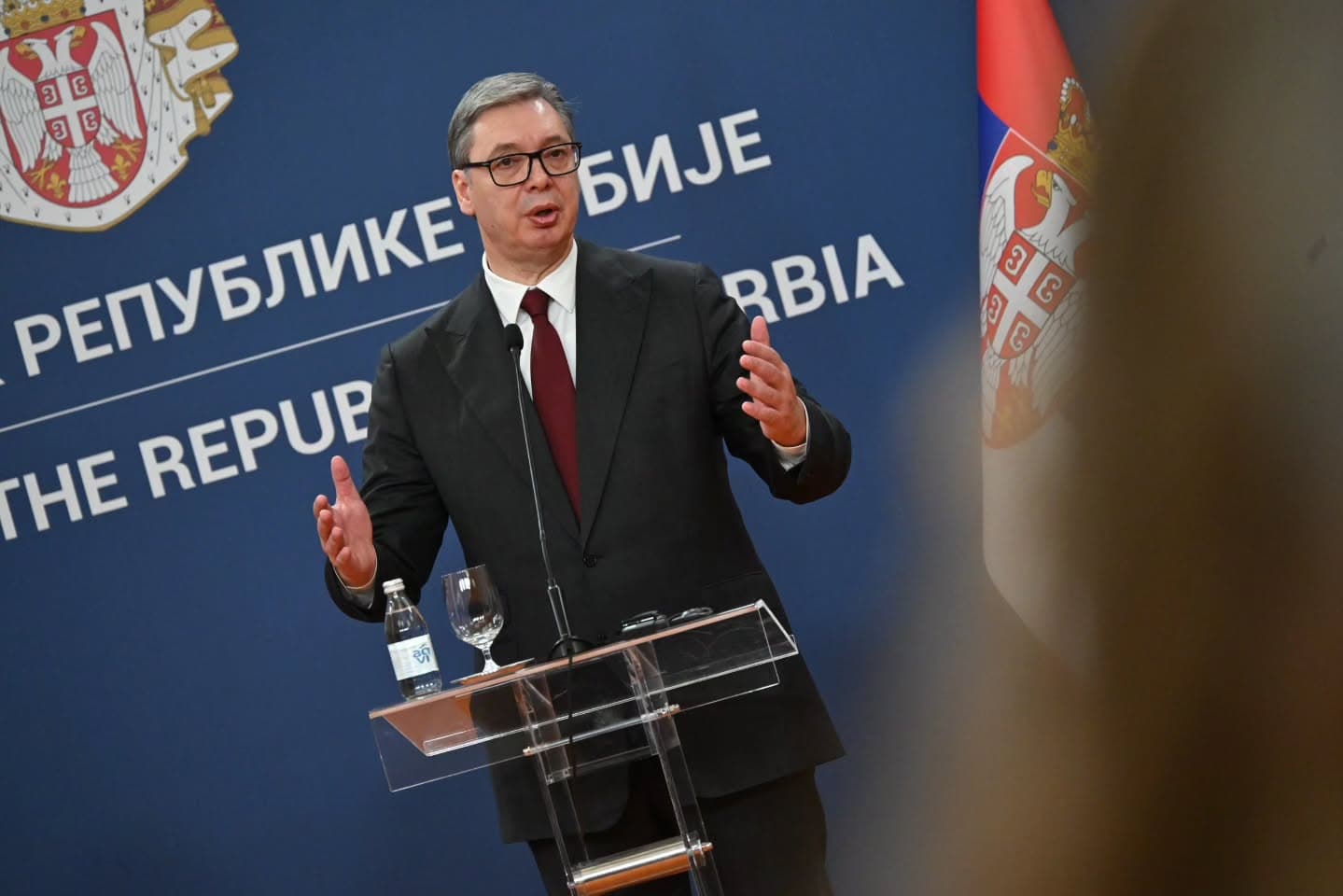 VUČIĆ O ODGOVORNOSTI DRŽAVE: Predsednik poručio da će Srbija „imati svega dovoljno“